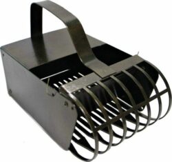 Комбайн для сбора ягод МЕХИНСТРУМЕНТ (1207029390726) купить в сети строительных магазинов Мастак